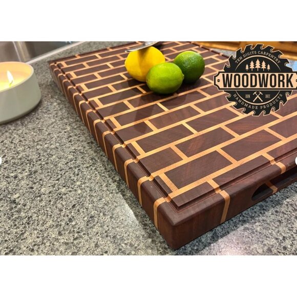 Handmade Mahogany & Maple Wooden Brick Pattern Cutting Board With Juice Groove - Picture 2 of 9